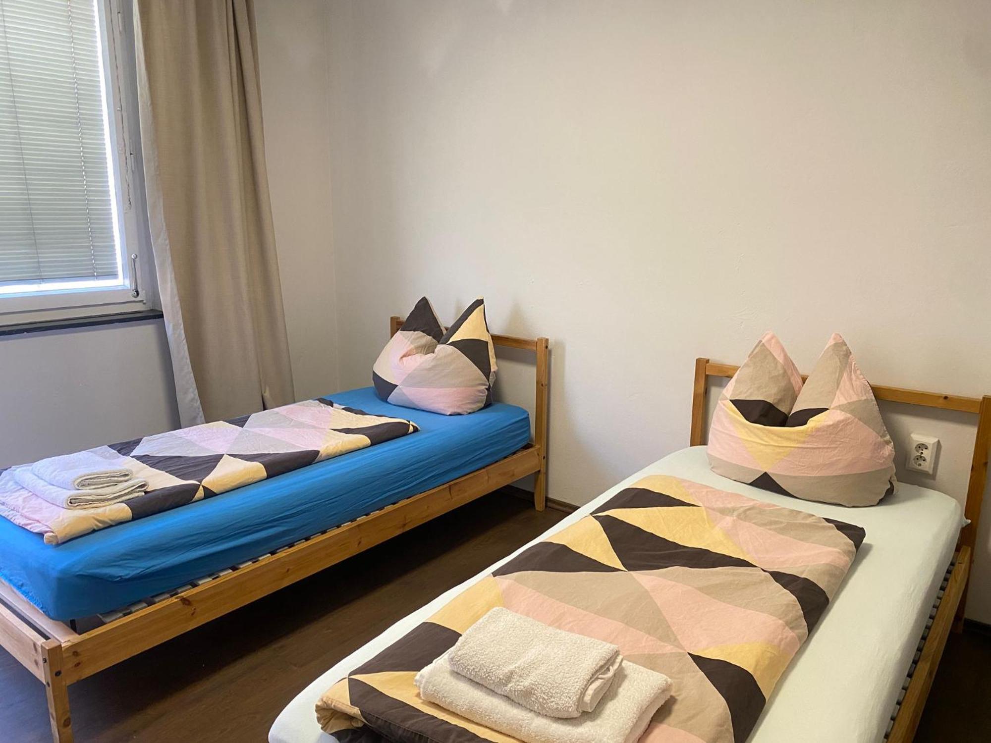 2-zimmer-wohnung Mit Balkon In Der Apartment Nürnberg